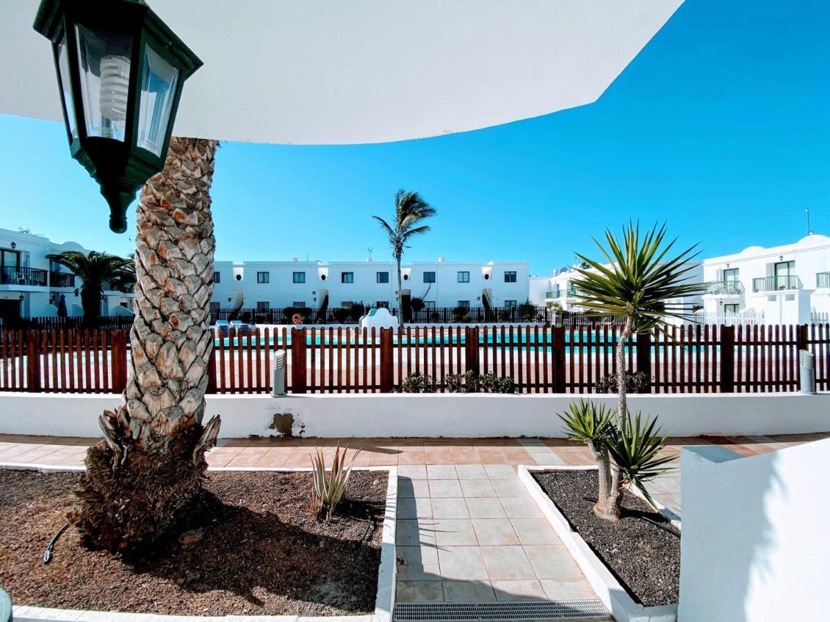Blue Island Pool View & Wi-Fi By Irent Fuerteventura Apartman Corralejo Kültér fotó