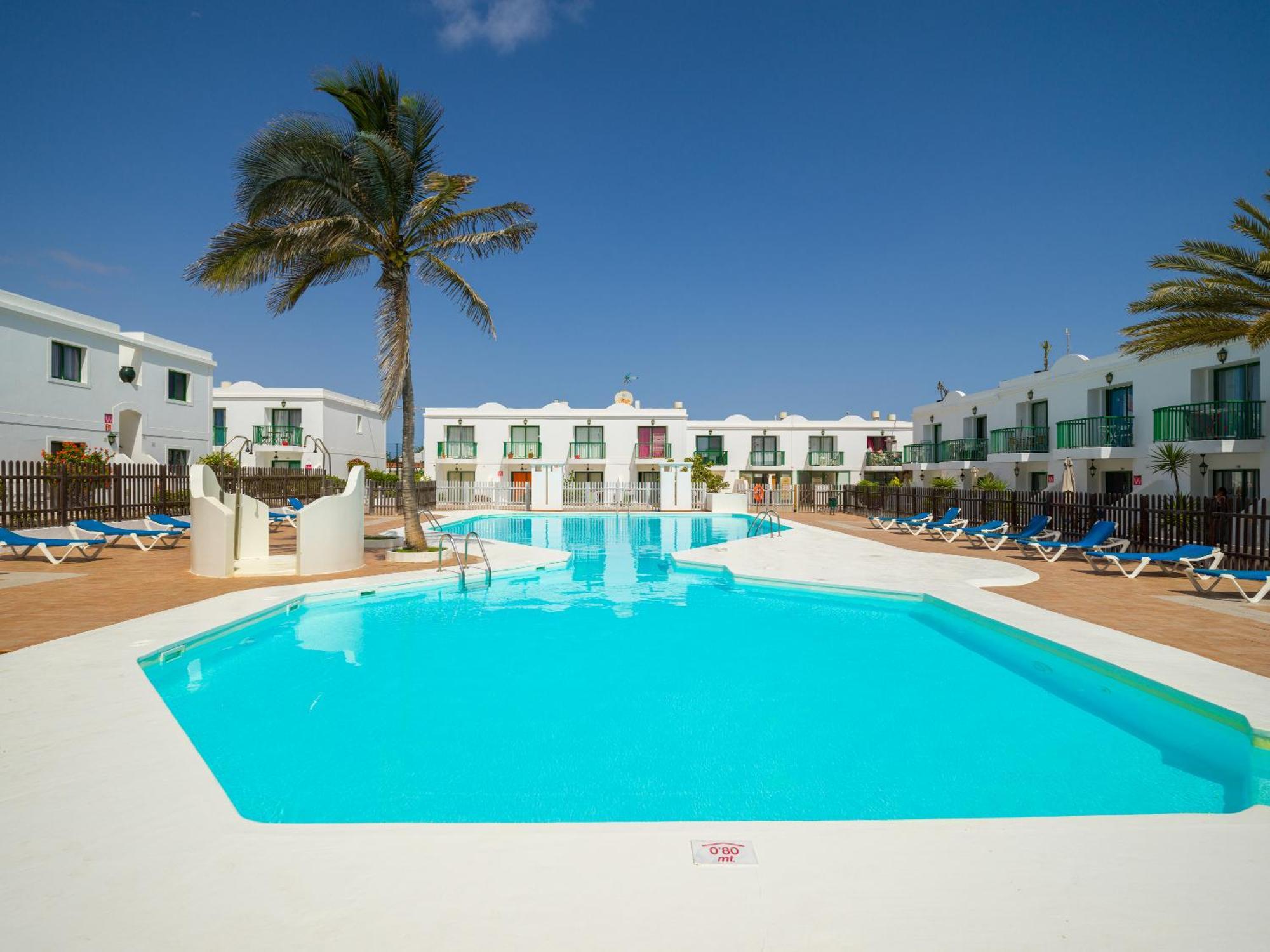 Blue Island Pool View & Wi-Fi By Irent Fuerteventura Apartman Corralejo Kültér fotó