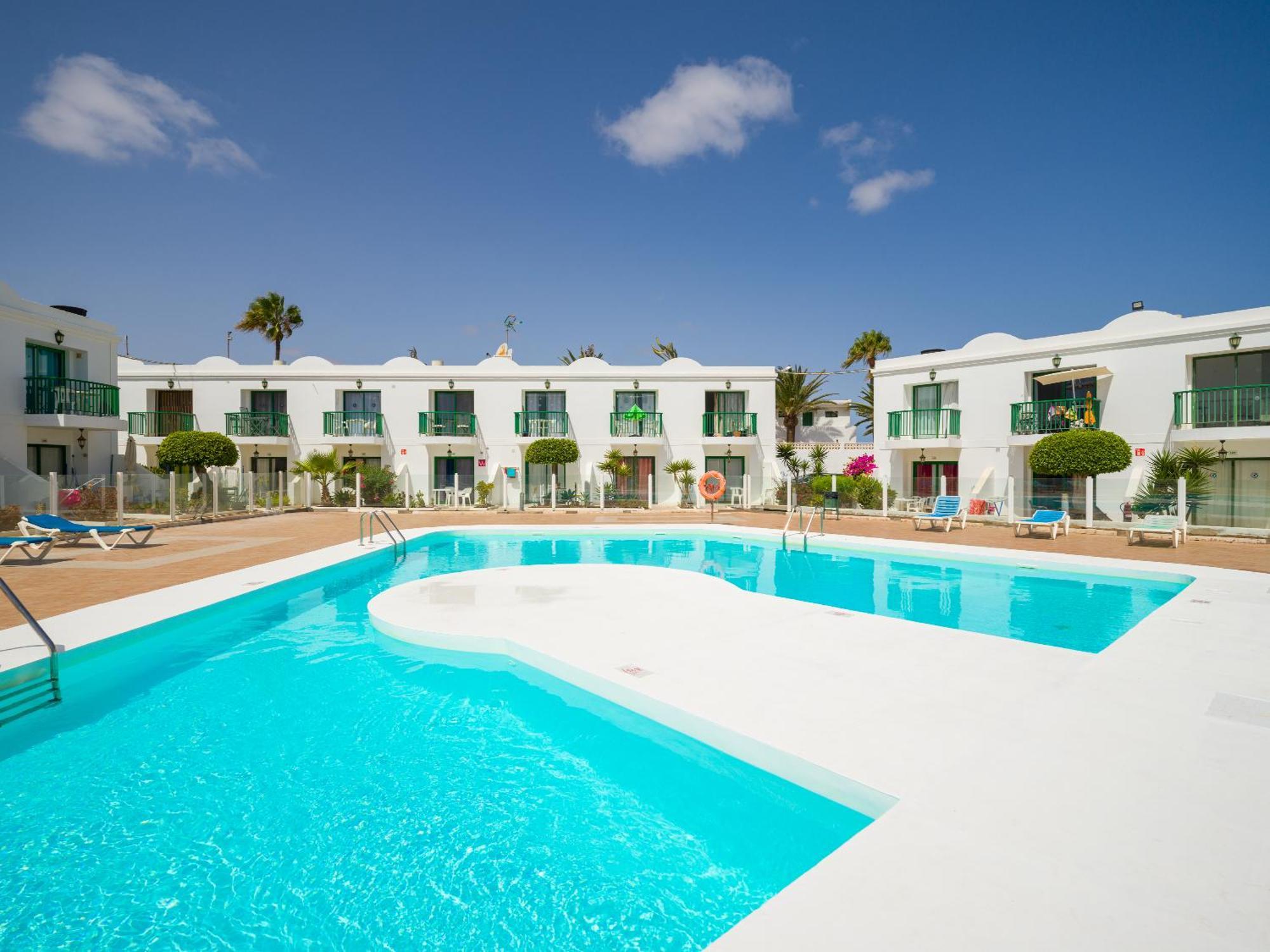 Blue Island Pool View & Wi-Fi By Irent Fuerteventura Apartman Corralejo Kültér fotó